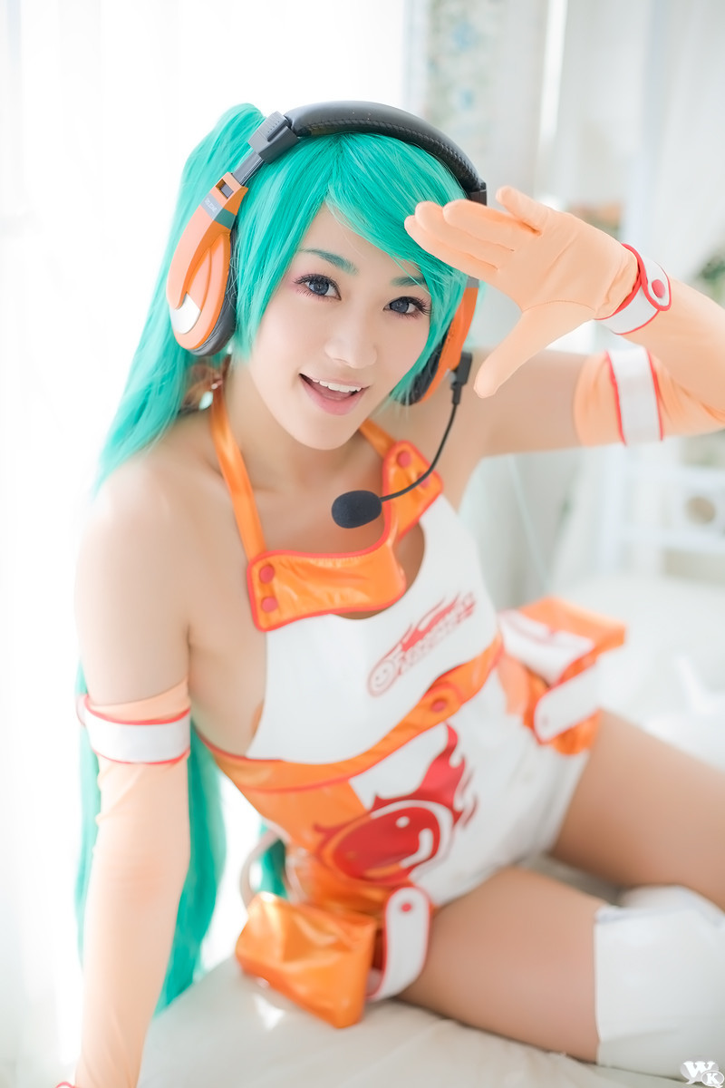 aira-rc-miku-01.jpg