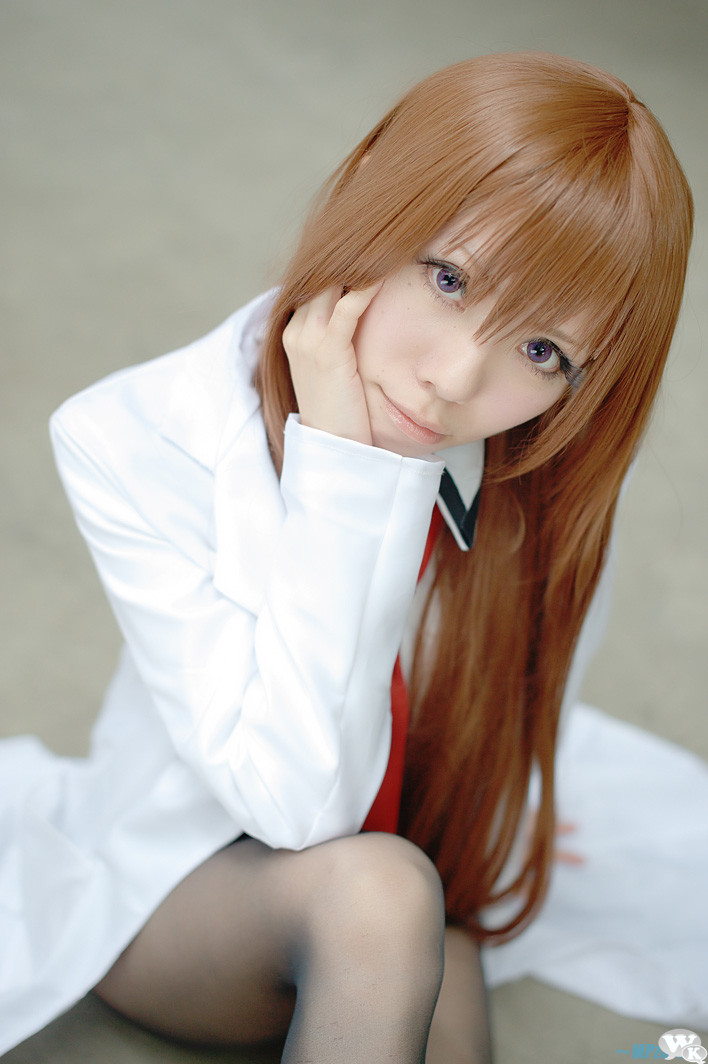 Makise_kurisu-Hayase_ami-09.jpg