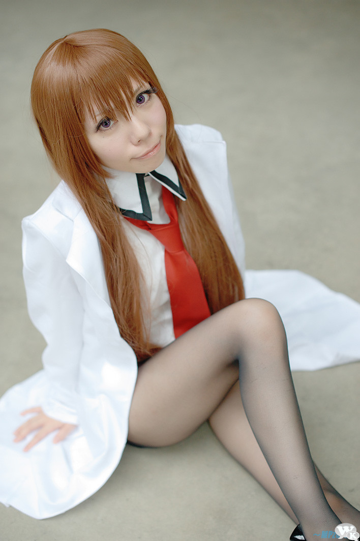 Makise_kurisu-Hayase_ami-08.jpg