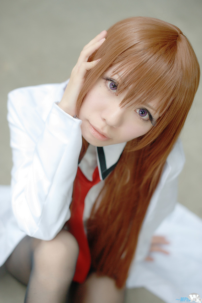 Makise_kurisu-Hayase_ami-10.jpg