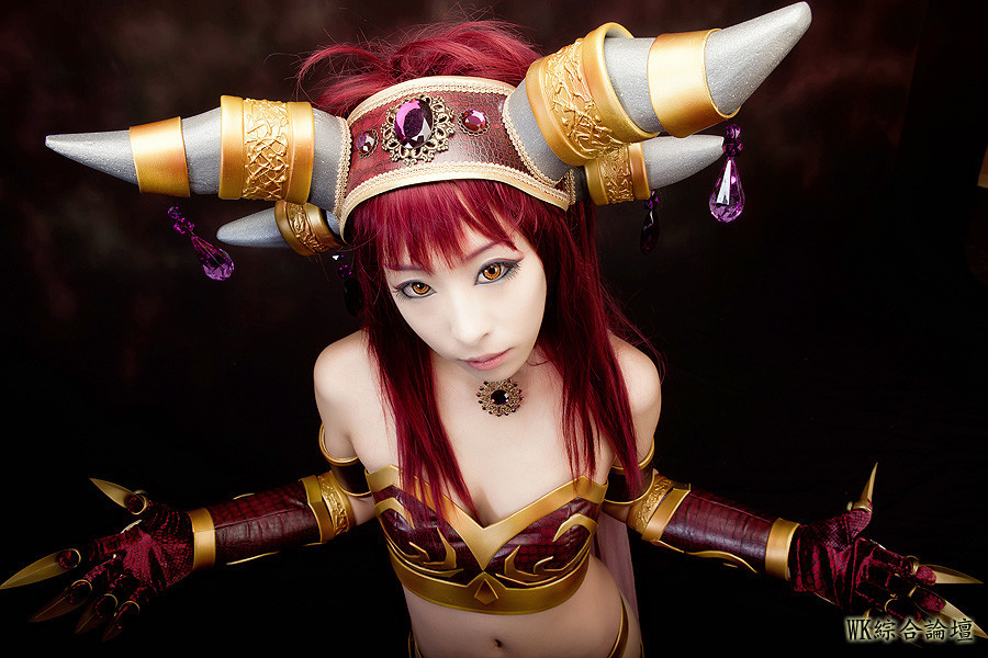 Aexstrasza-World-of-Warcraft-photo-by-chori.jpg