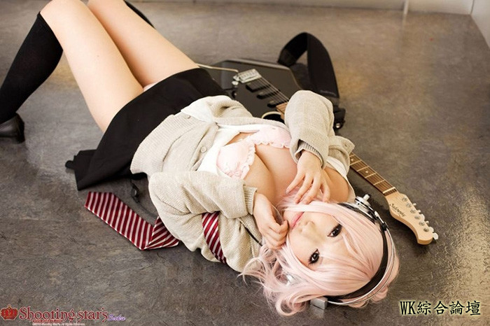 hot-cosplay-girl-Saku-Ayaka3.jpg