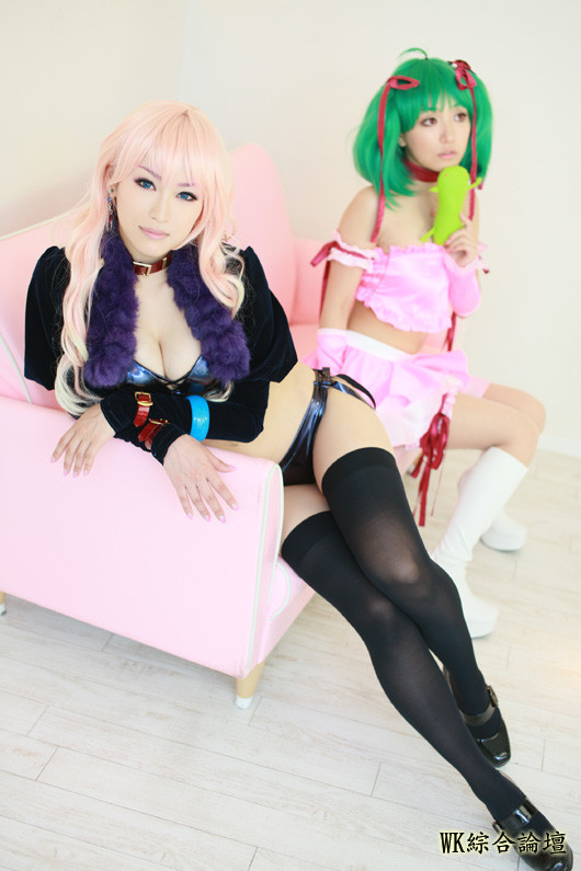 aira-cosplay-costume.jpg