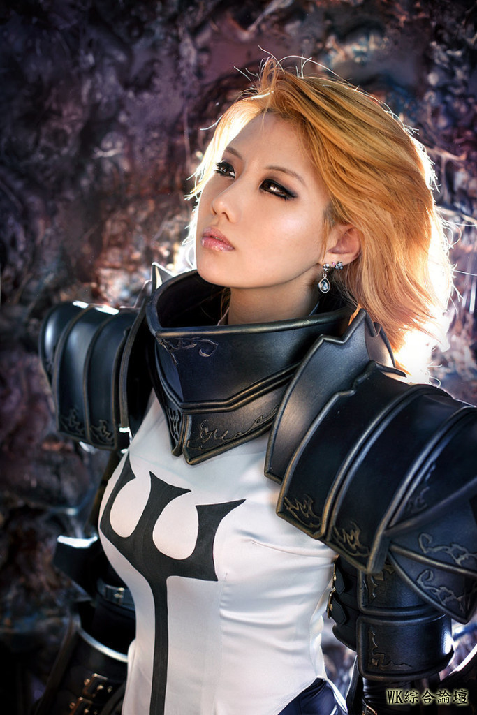 diablo-crusader-cosplay-by-Tasha-683x1024.jpg