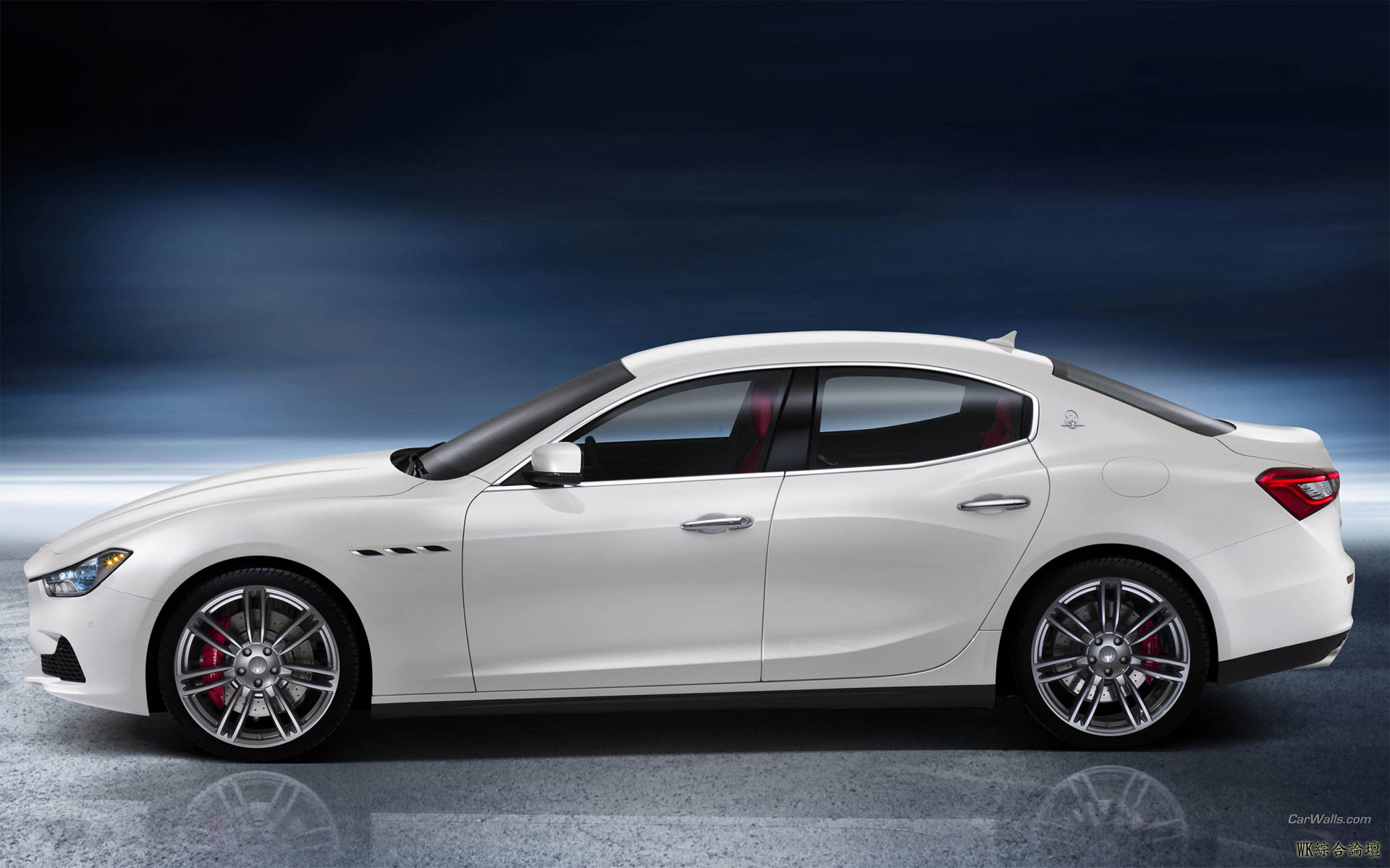 Maserati_Ghibli_x_2014_02_1920x1200.jpg