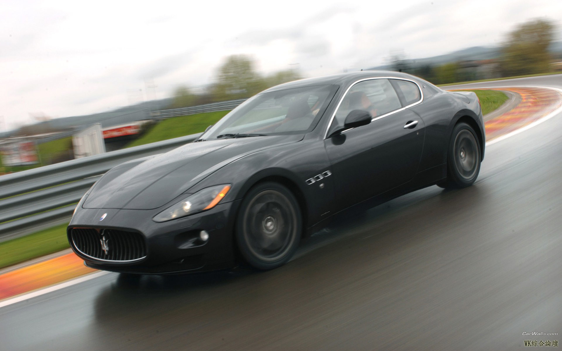 Maserati_GranTurismo_85_1920x1200.jpg