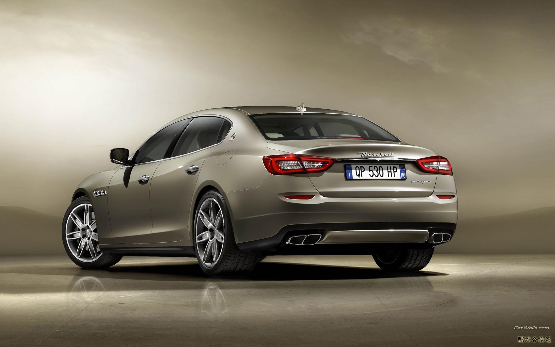 Maserati_quattroporte_2013_002_1920x1200.jpg