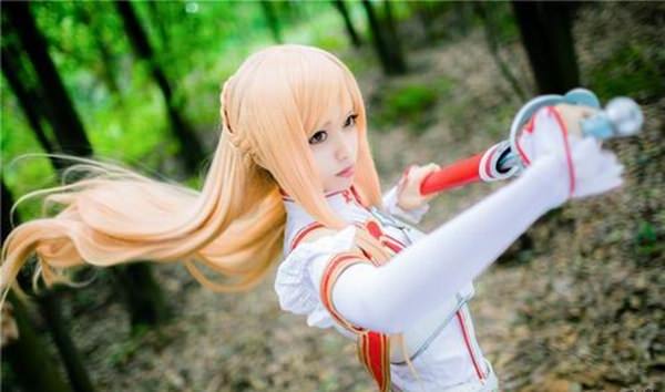 breautiful-asuna-cosplay-sword-art-online-012316-1.jpg