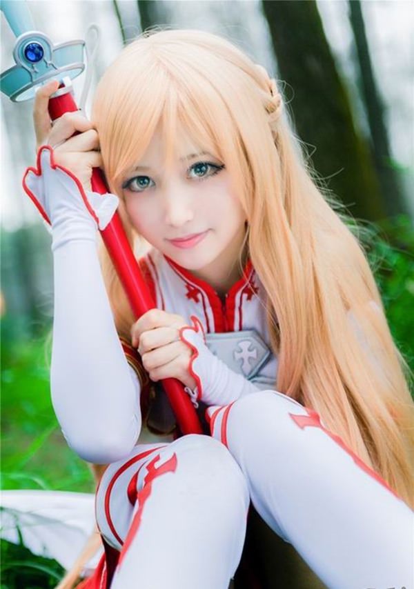 breautiful-asuna-cosplay-sword-art-online-012316-4.jpg