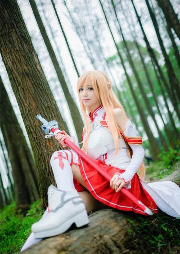 breautiful-asuna-cosplay-sword-art-online-012316-8.jpg