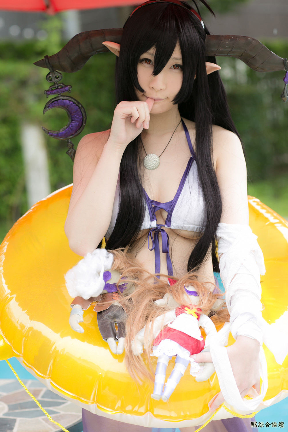 danua-swim2.jpg