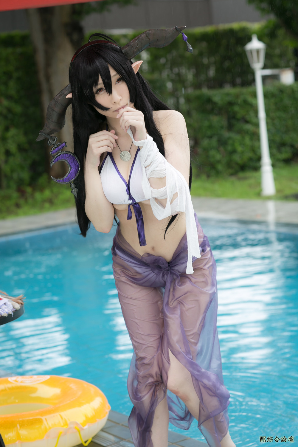 danua-swim60.jpg